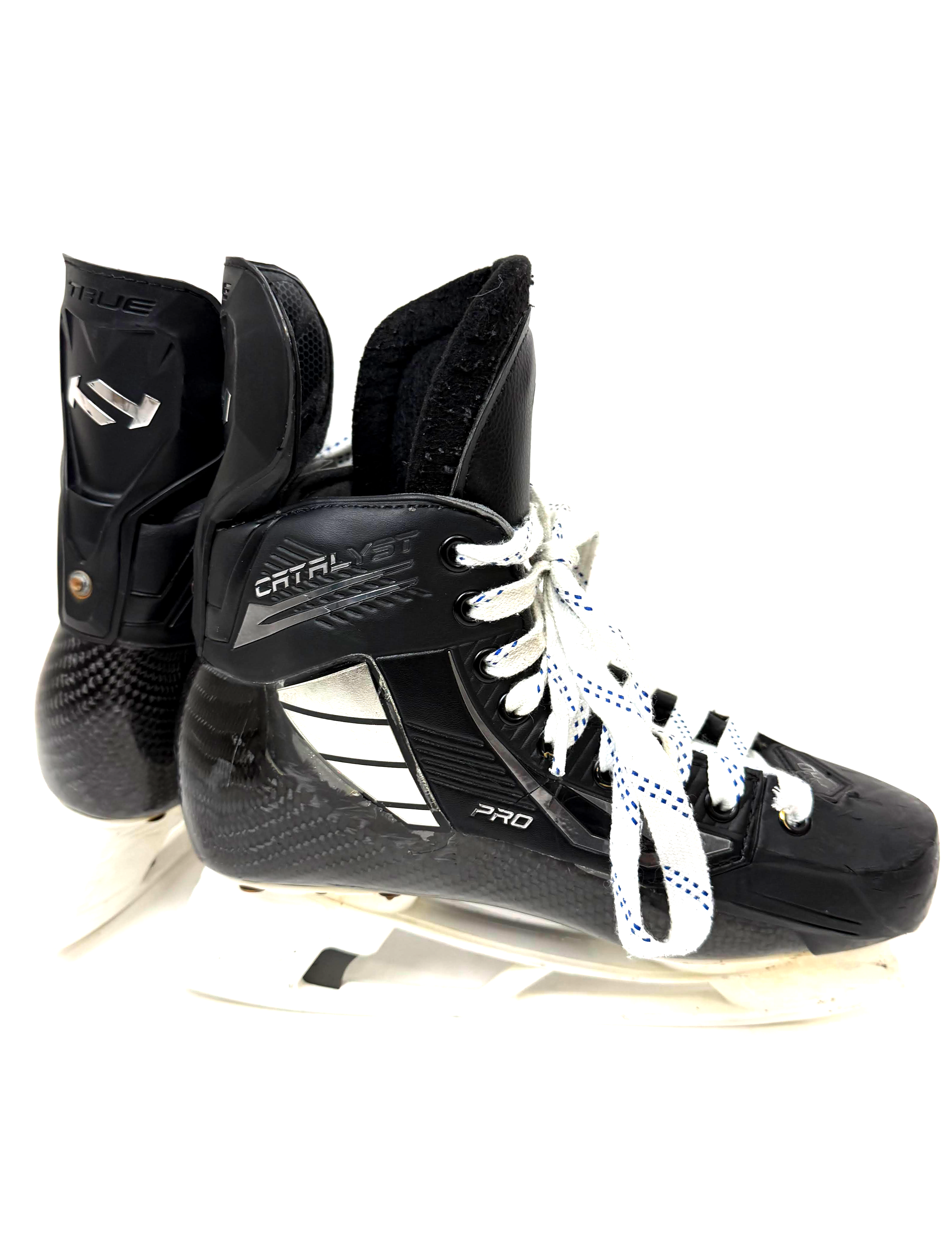 True Catalyst Pro Skates Size 8 Regular